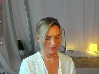 mariellie Live Webcam on CamSoda