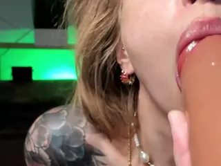 Nymphe-exe's Live Sex Cam Show