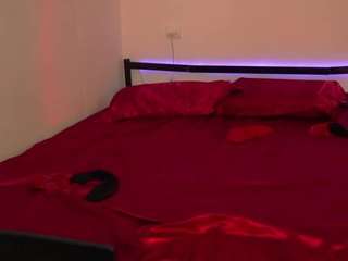 oliviafaye Live Webcam on CamSoda