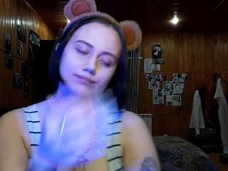 RexellaBenny