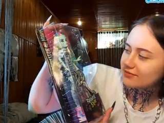 RexellaBenny