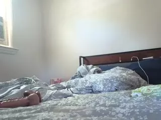 Slimpetiteebabyxo's Live Sex Cam Show