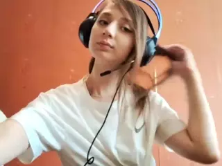 SunnivaAlison's Live Sex Cam Show