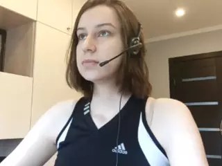 WandaBreed's Live Sex Cam Show