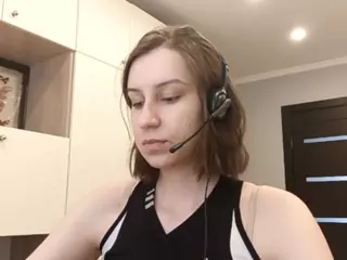 WandaBreed's Live Sex Cam Show