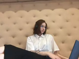WandaBreed's Live Sex Cam Show