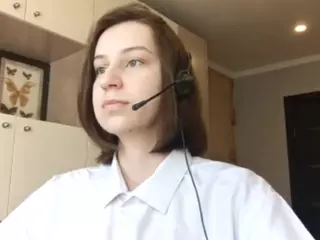 WandaBreed's Live Sex Cam Show