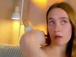 AinsleyCordner's Live Sex Cam Show