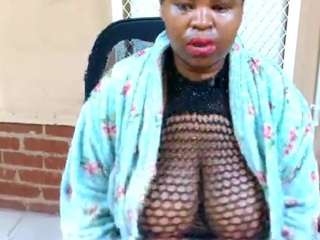  boobyblvckxx chat room
