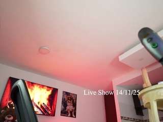 girl-hotbicth Live Webcam on {site_name}