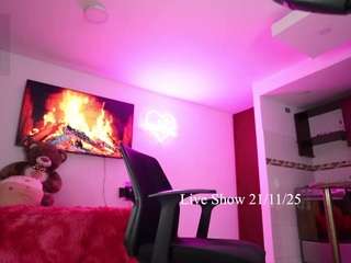 girl-hotbicth Live Webcam on {site_name}