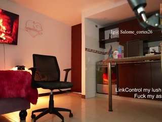 girl-hotbicth Live Webcam on CamSoda