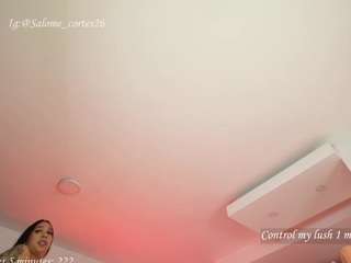 girl-hotbicth live webcam show