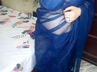 Priya-32