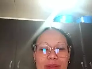 squirtbig0101's Live Sex Cam Show