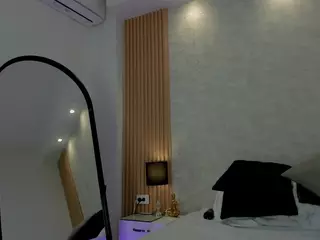 AlanaRosee's Live Sex Cam Show