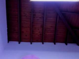 avi-winklar webcam model