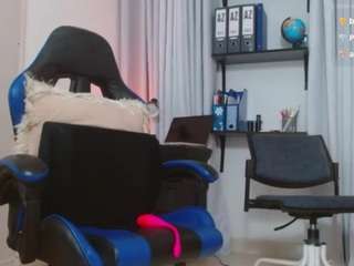 crystalevains webcam