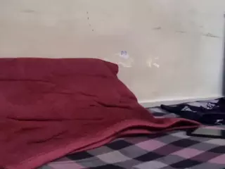 cumboi7771k's Live Sex Cam Show