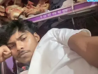 cumboi7771k's Live Sex Cam Show