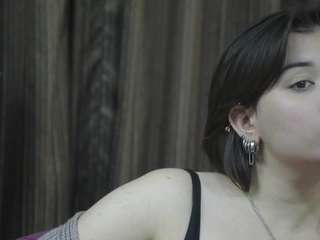 Hd, Teen 18, Young Adult Camiqa – Free Live Video Chat with Strangers Online