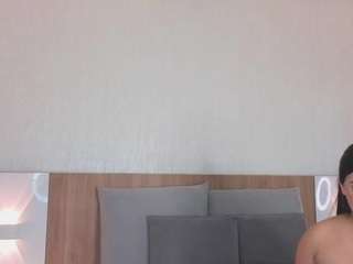lana-cavendish webcam