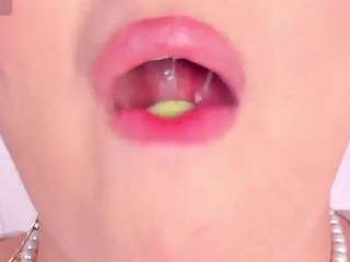 lana-cavendish webcam