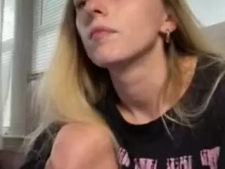 Lila-Mackey's Live Sex Cam Show