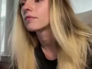 Lila-Mackey's Live Sex Cam Show