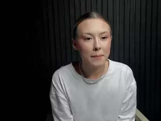 Gwen's Live Sex Cam Show