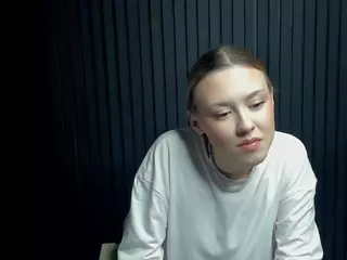 Gwen's Live Sex Cam Show