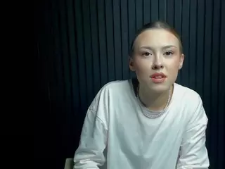 Gwen's Live Sex Cam Show