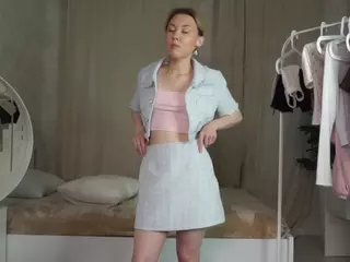 Gwen's Live Sex Cam Show