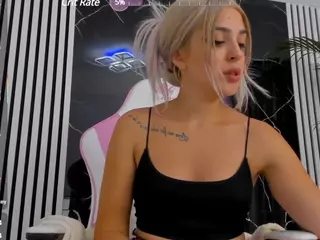 missdiamondava's Live Sex Cam Show