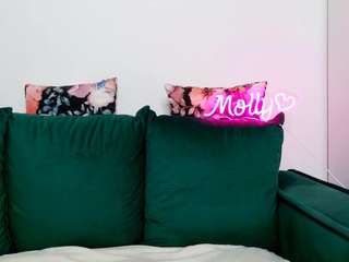 mollymosley