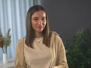 PrimroseAlliston's Live Sex Cam Show