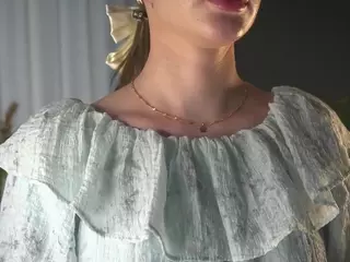 PrimroseAlliston's Live Sex Cam Show