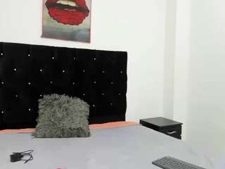 sofiaandretti Live Webcam on CamSoda