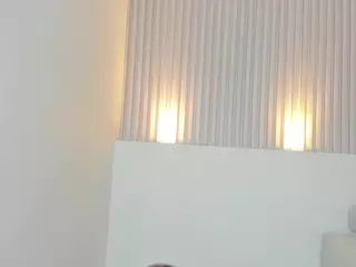 Violet-Roux's Live Sex Cam Show