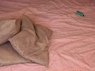WiloneClutter's Live Sex Cam Show