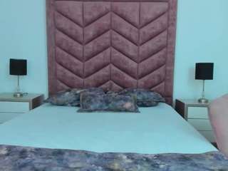 burningcouplee webcam model