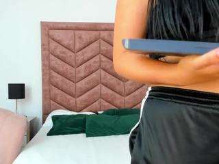 burningcouplee webcam model