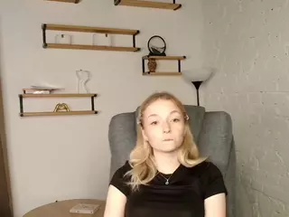 EdinaCroswell's Live Sex Cam Show