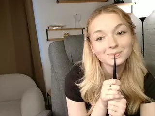 EdinaCroswell's Live Sex Cam Show