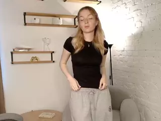 EdinaCroswell's Live Sex Cam Show
