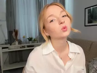 EdinaCroswell's Live Sex Cam Show
