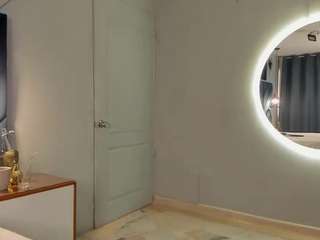 georginatease Live Webcam on CamSoda