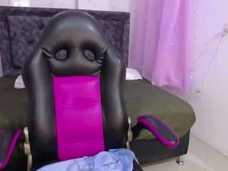 mia-thommson