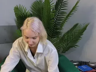 TateCovert's Live Sex Cam Show