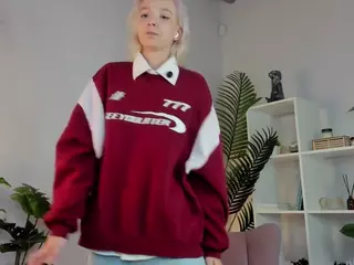 TateCovert's Live Sex Cam Show